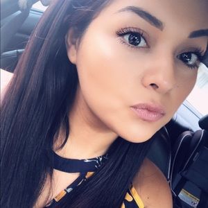 Meet your Posher, Maricela